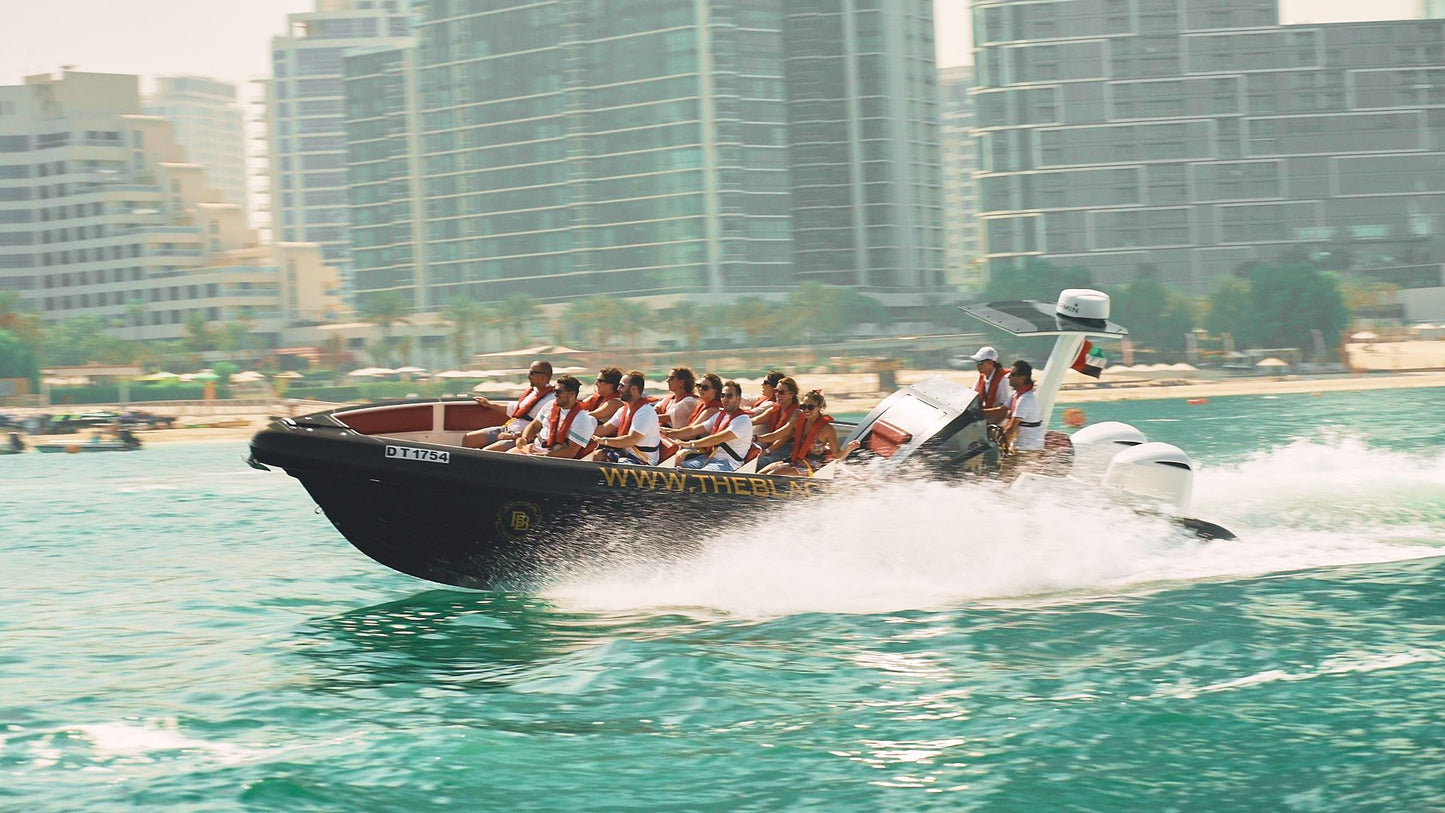 Marina di Dubai: tour privato in motoscafo Atlantis da 60 minuti