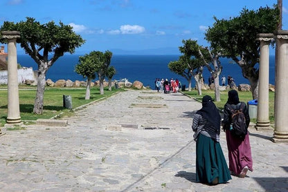 Ταγγέρη: Ξενάγηση στην πόλη με το Ακρωτήριο Σπαρτέλ, τα Σπήλαια του Ηρακλή και επίσκεψη στη Μεντίνα