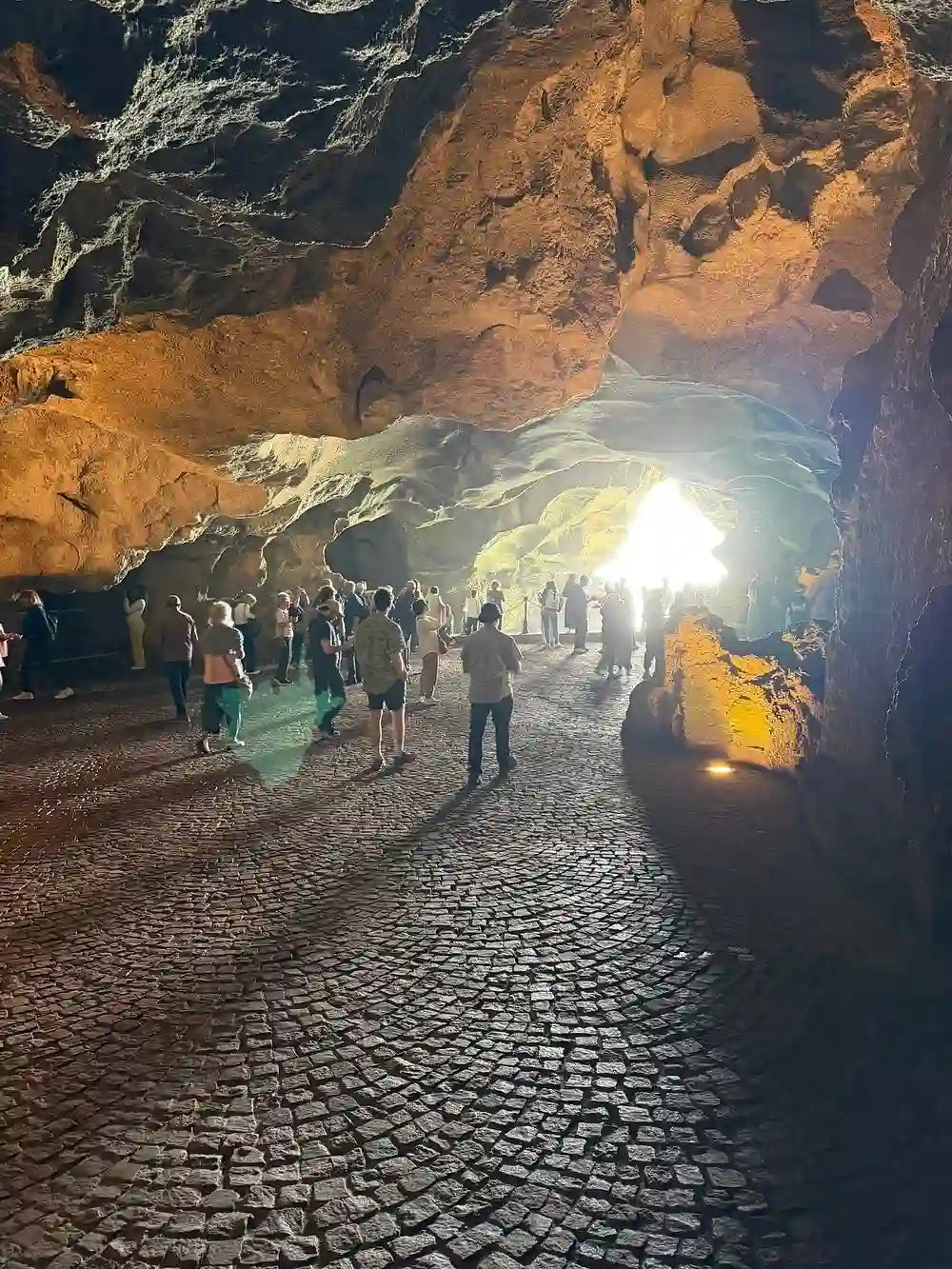 Tanger: Halbtagestour mit Besuch in Asilah und Kamelritt