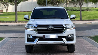Doha: Toyota Land Cruiser Privéautoverhuur met Chauffeur