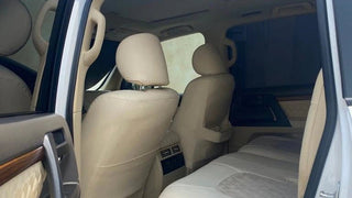 Doha: Toyota Land Cruiser Privéautoverhuur met Chauffeur
