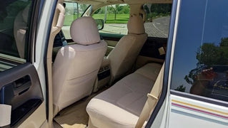 Doha: Toyota Land Cruiser Privéautoverhuur met Chauffeur