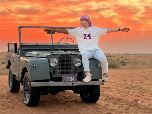 Dubai: voo de balão com experiência vintage Land Rover Drive