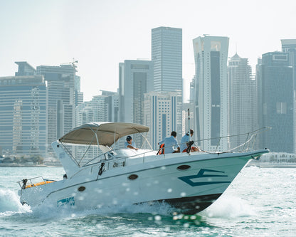 Doha: Morgendliche Bootsfahrt entlang der Doha Corniche