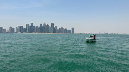 Doha: Morgendliche Bootsfahrt entlang der Doha Corniche