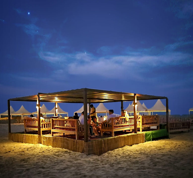 Doha: Esperienza di Campeggio nel Deserto con Cena BBQ e Osservazione delle Stelle