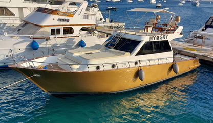 Hurghada: M/Y Sky Private Boat Snorkeling Trip with Lunch and Soft Drinks