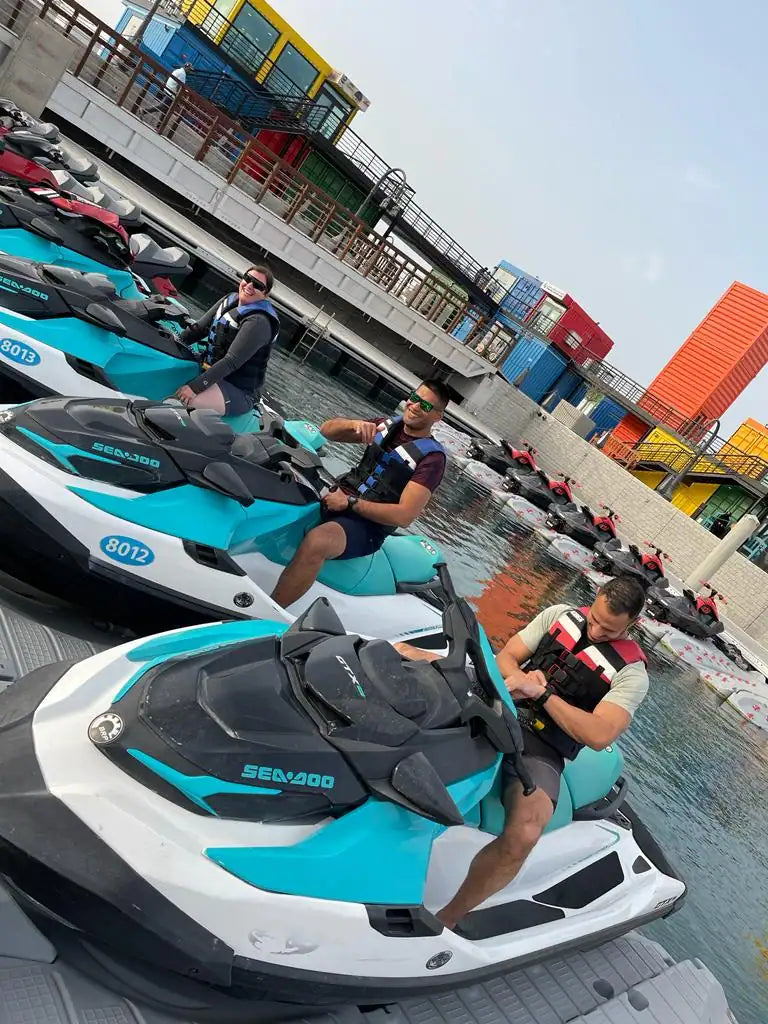 Doha: Aluguel de Jet Ski no Doha Corniche Box Park
