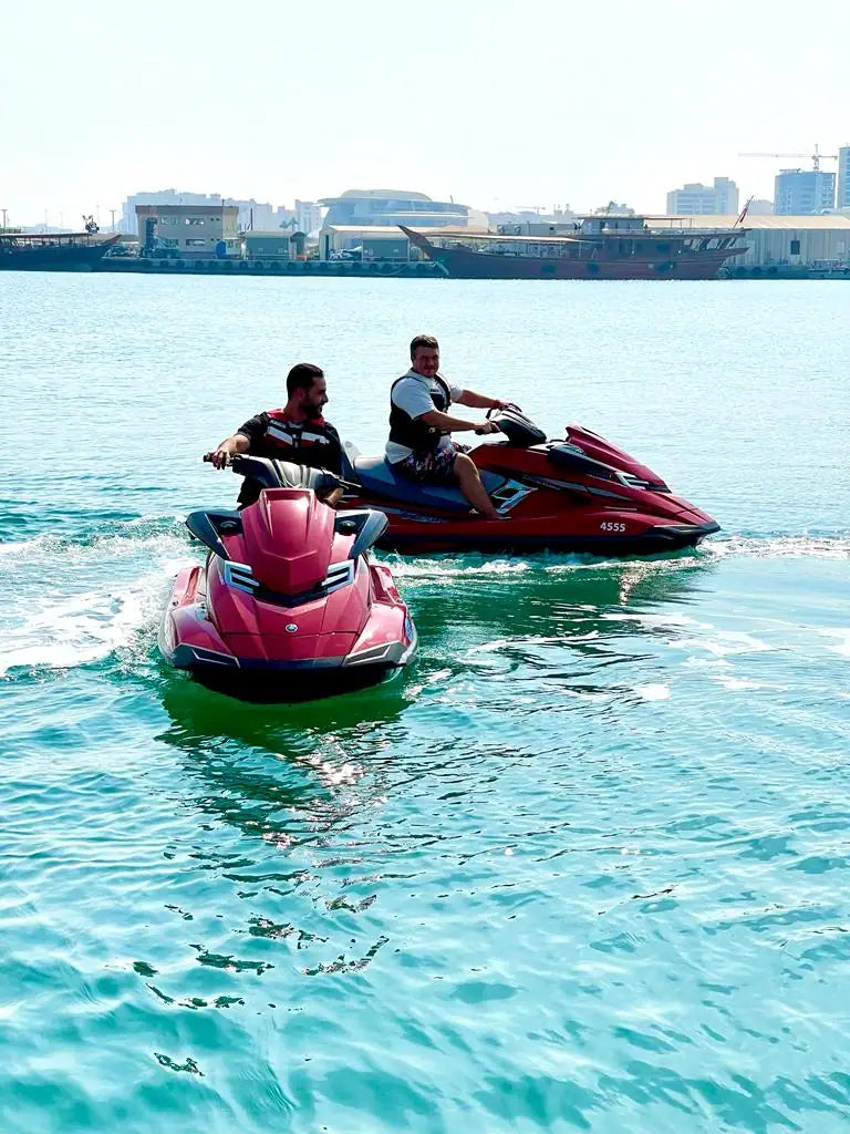 Doha: Aluguel de Jet Ski no Doha Corniche Box Park