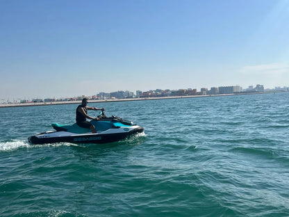 Doha: Aluguel de Jet Ski no Doha Corniche Box Park