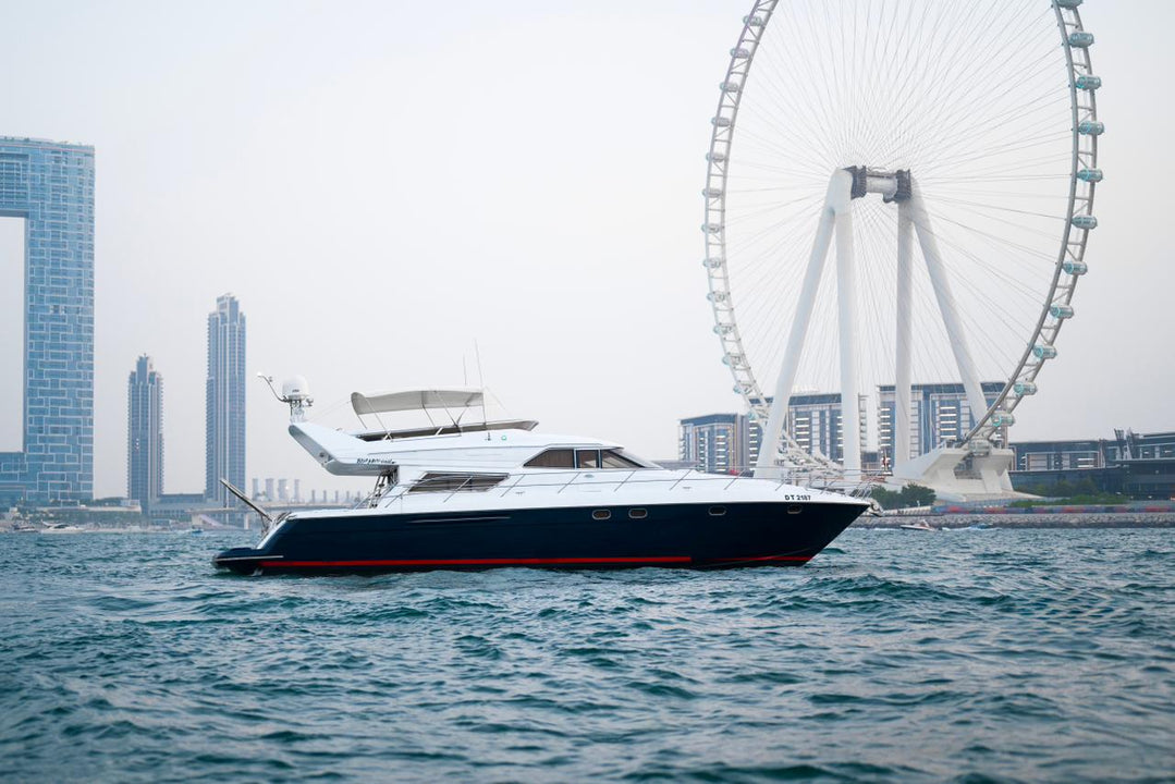 Dubai: Blue Mermaid Yacht Tour