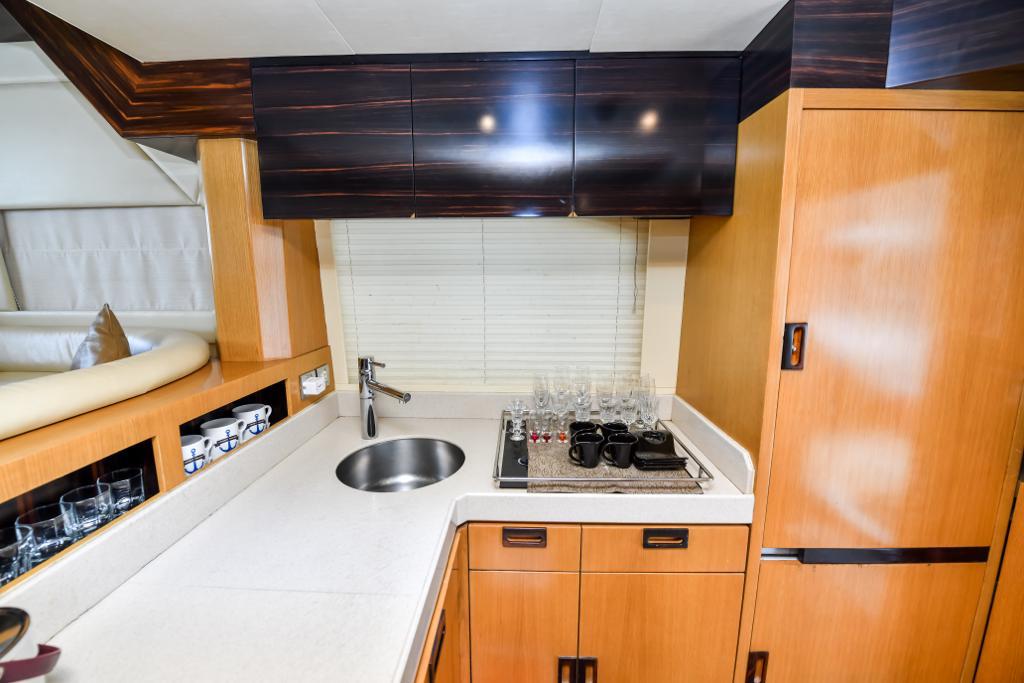 Dubai: MAJESTY 56ft Yacht Tour