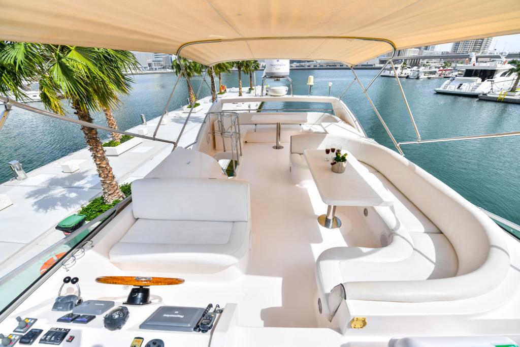 Dubai: MAJESTY 56ft Yacht Tour