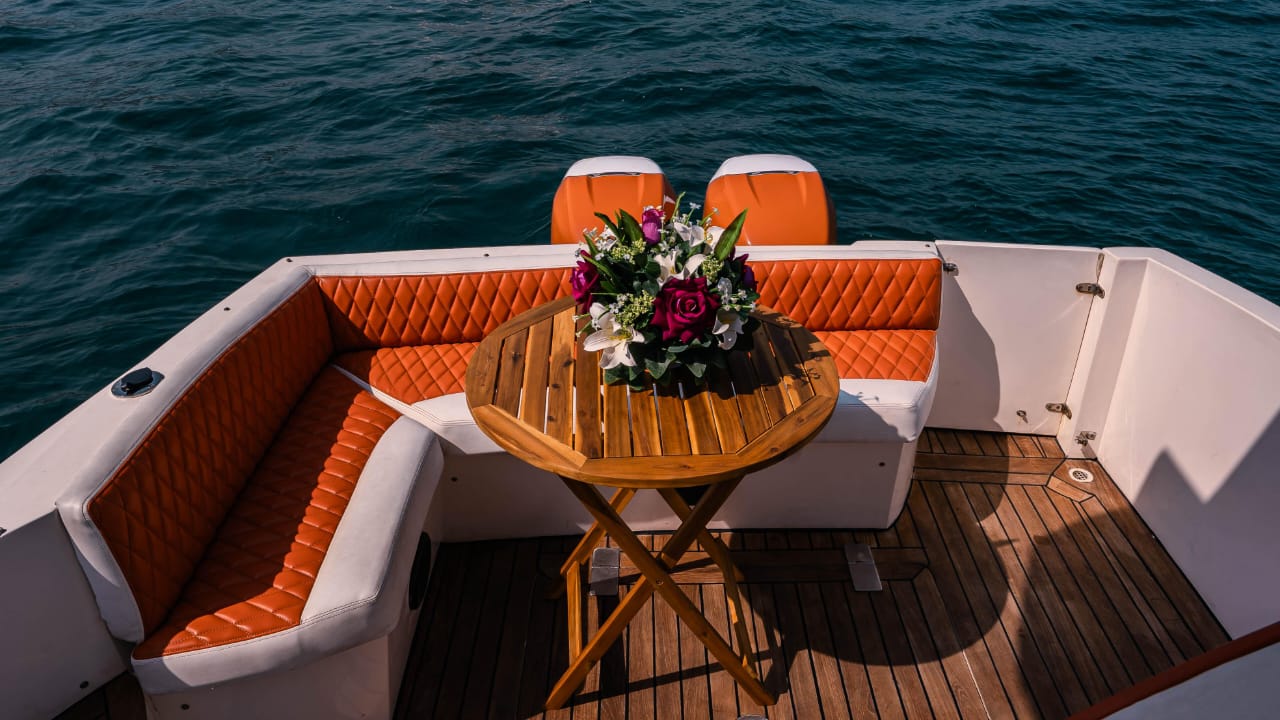 Dubai: privé luxe jacht 36FT verhuur