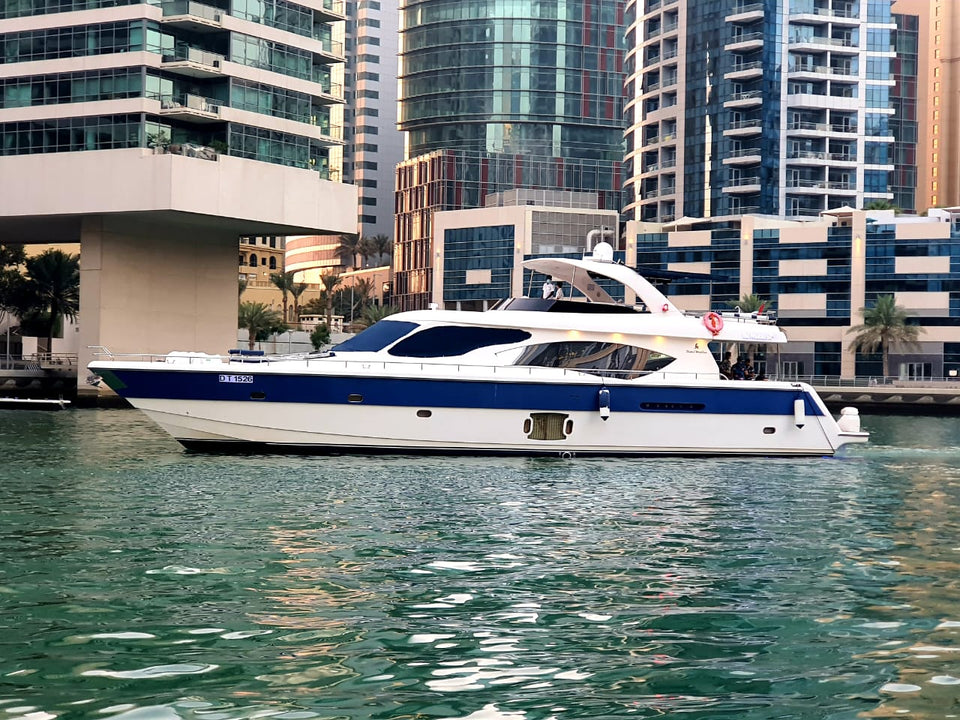 Dubai: Noleggio Privato Majesty 90FT