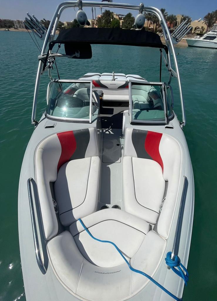 El Gouna: Private Speedboat Trip to Bayoud
