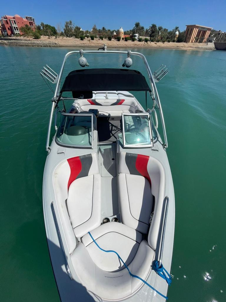 El Gouna: Private Speedboat Trip to Bayoud