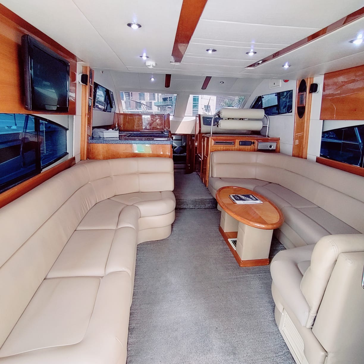 Dubaï : excursion en yacht de luxe de 50 pieds