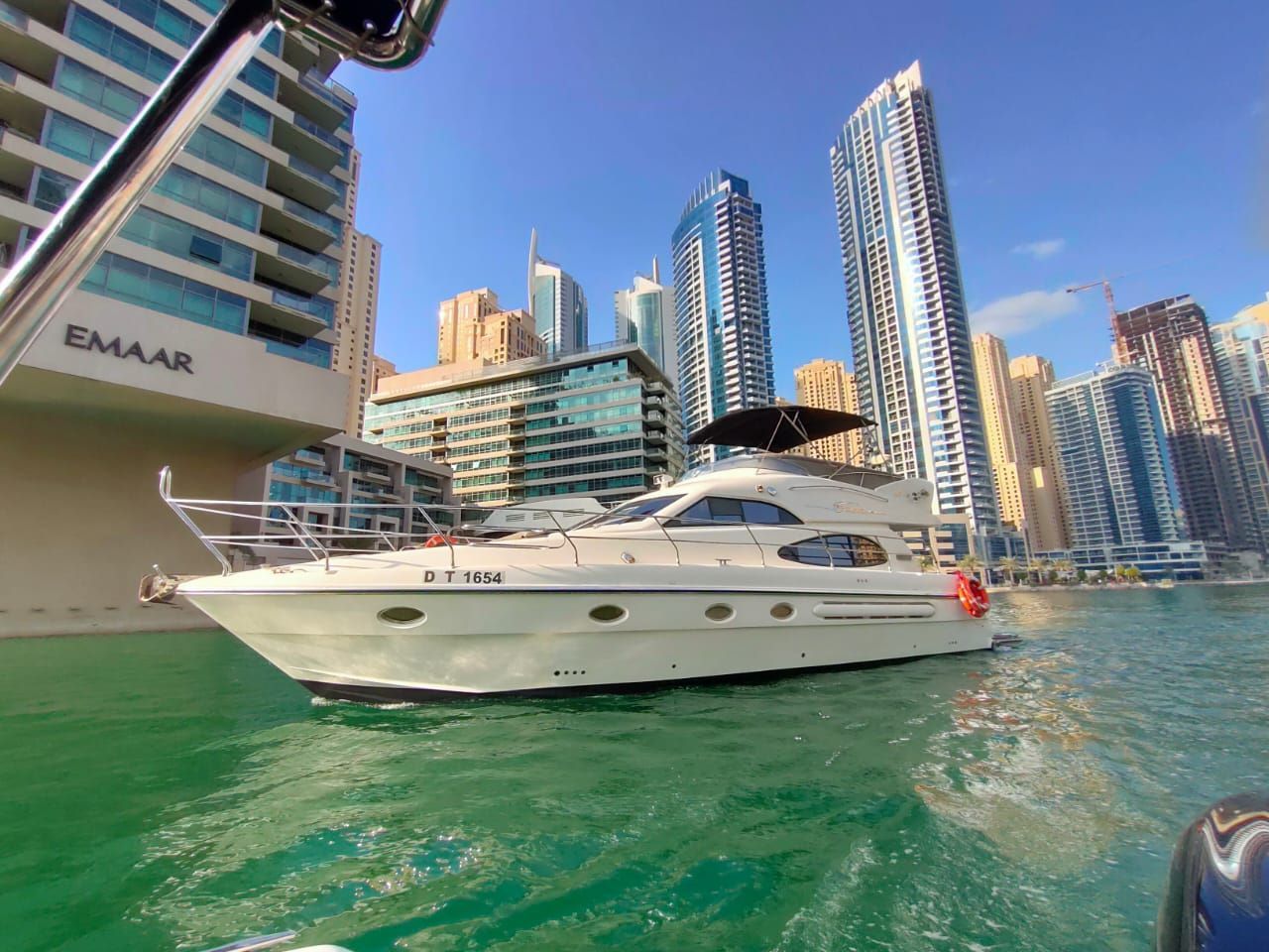 Dubaï : excursion en yacht de luxe de 50 pieds