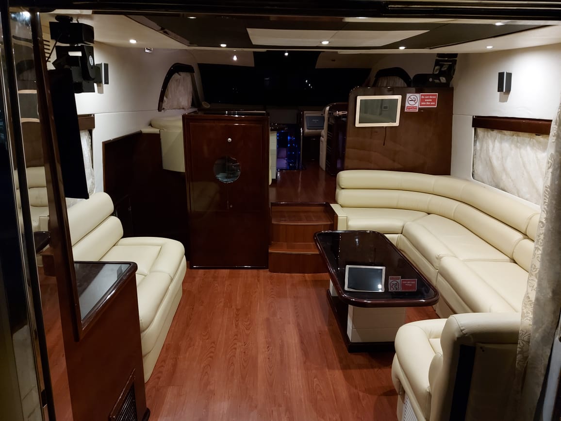 Dubaï : excursion en yacht de luxe de 50 pieds