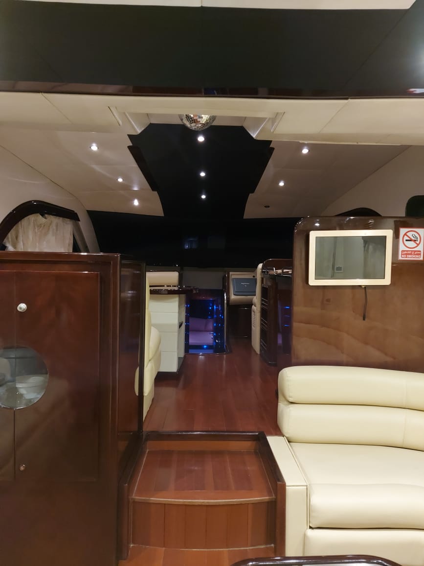 Dubaï : excursion en yacht de luxe de 50 pieds