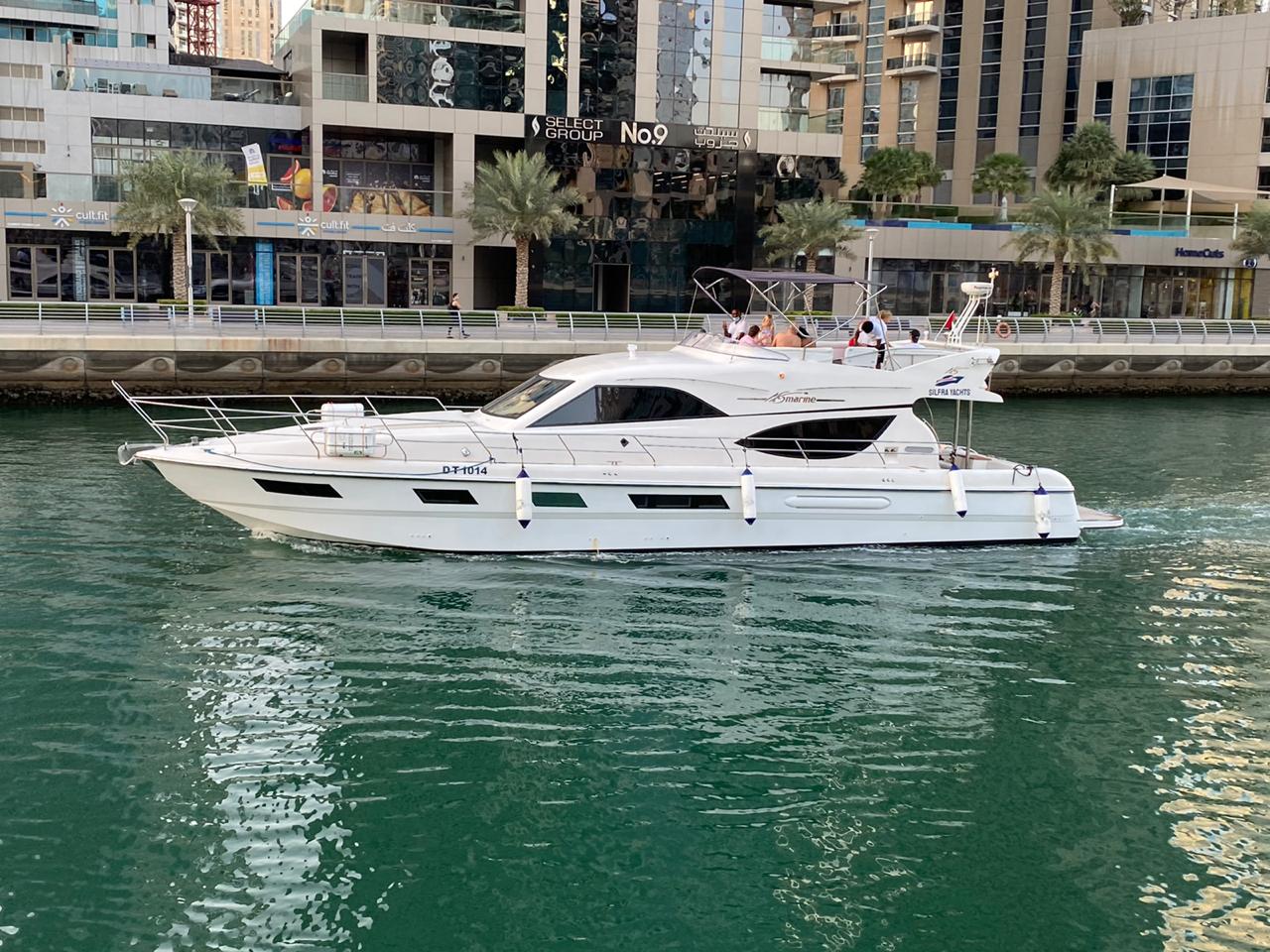Dubaï : excursion en yacht de luxe de 50 pieds