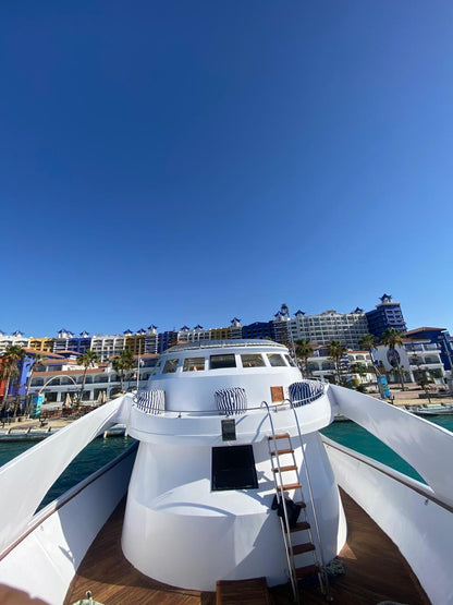 Porto Marina: privéjachttocht met zwemmen en optionele lunch aan de noordkust