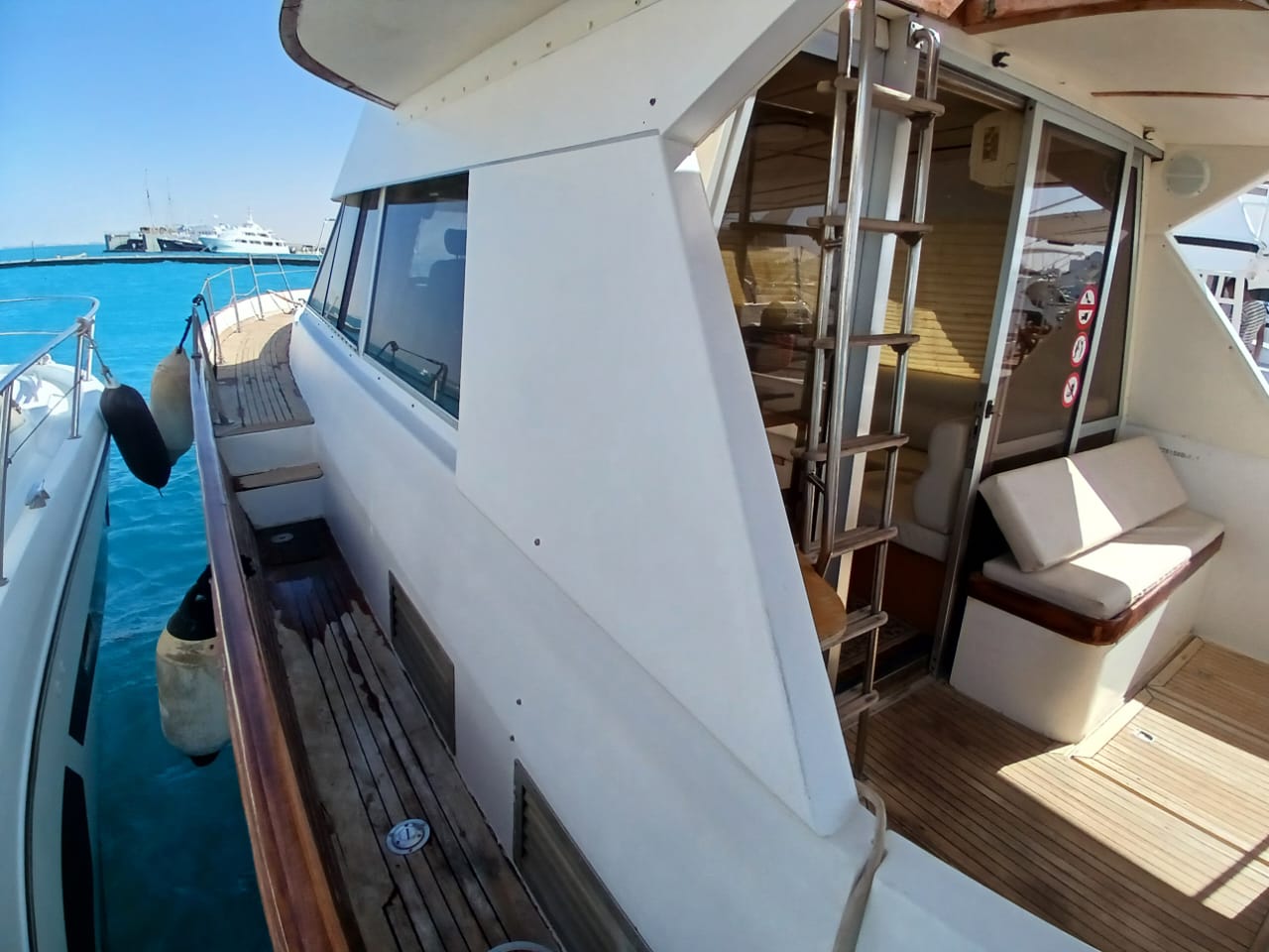 El Gouna: Private Boat Trip to Bayoud or Tawilah Island
