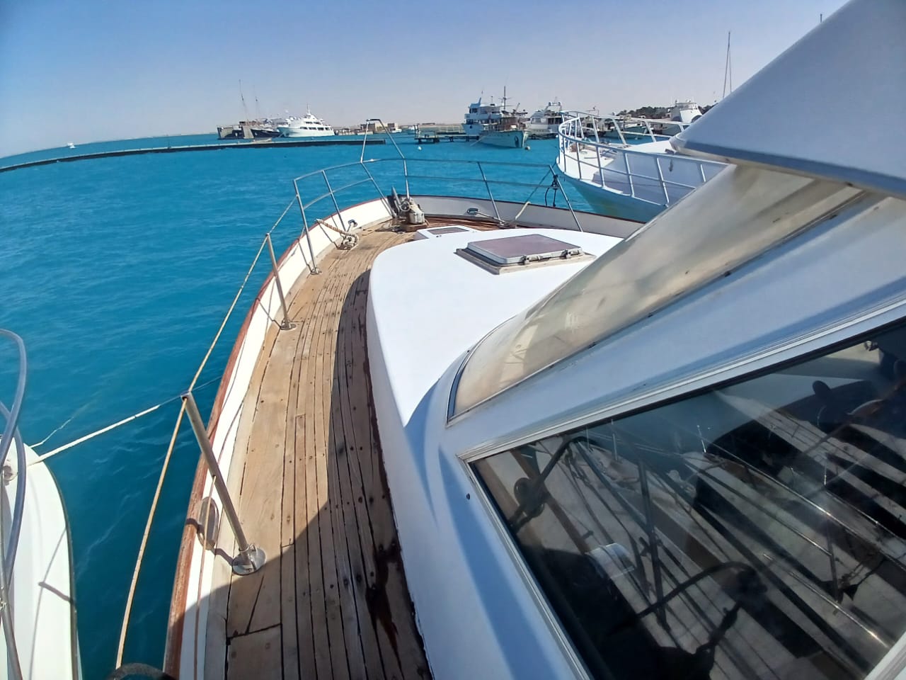 El Gouna: Private Boat Trip to Bayoud or Tawilah Island