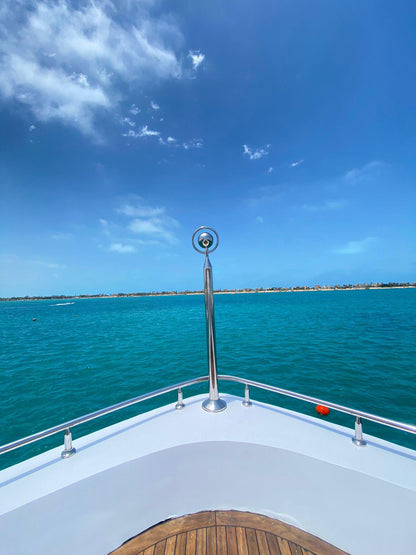 Porto Marina: Paradise Private Yacht Trip met zwemmen en optionele lunch aan de noordkust
