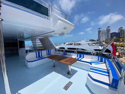 Porto Marina: Paradise Private Yacht Trip met zwemmen en optionele lunch aan de noordkust