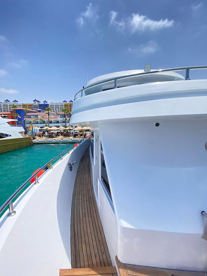Porto Marina: Paradise Private Yacht Trip met zwemmen en optionele lunch aan de noordkust