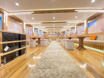 Porto Marina: Paradise Private Yacht Trip met zwemmen en optionele lunch aan de noordkust