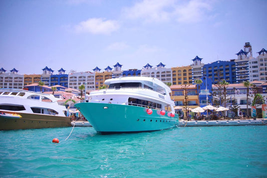 Porto Marina: Privater Yachtausflug ins Paradies mit Schwimmen und optionalem Mittagessen an der Nordküste