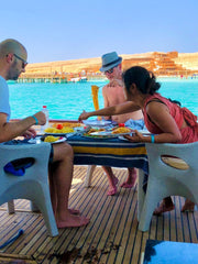 Hurghada: Yosr Al Bahar privat båtsnorkletur med lunsj og brus