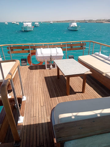 Hurghada: Veeta Private Boat Snorkeling Trip with Lunch and Soft Drinks