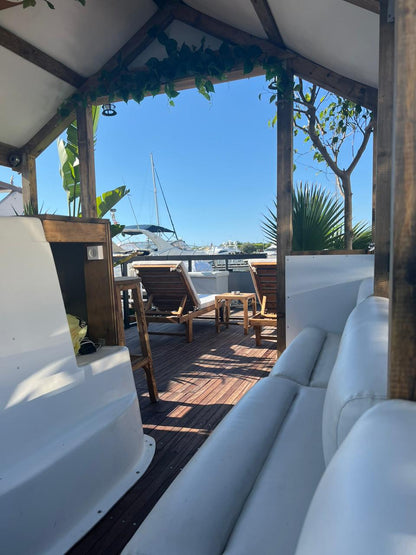 Beirut: Închiriere de iahturi La Casa de la La Marina Dbayeh la Golful Jounieh