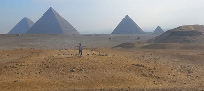 Cairo: Tur cu ghid de o zi la Piramidele din Giza, Muzeul Egiptean și Bazarul Khan Al Khalili