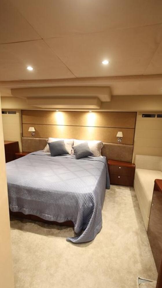 Beirut: Princess Yacht-Verleih von La Marina Dbayeh
