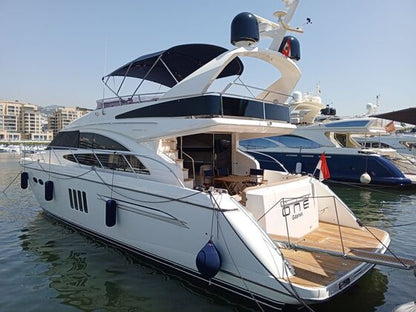 Beirut: Princess Yacht-Verleih von La Marina Dbayeh