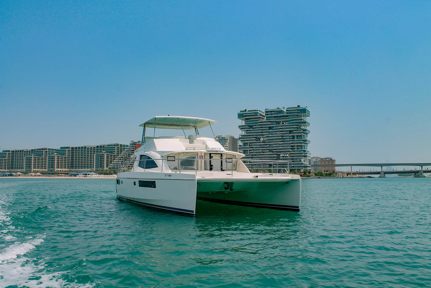 Dubái: paseo en barco privado por la laguna de 65 pies