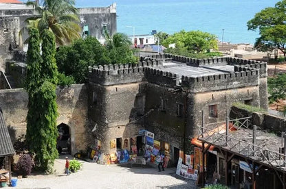 Zanzíbar: tour a pie guiado por el mercado de comida callejera de Stone Town