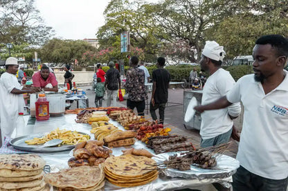 Zanzíbar: tour a pie guiado por el mercado de comida callejera de Stone Town
