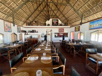 Zanzibar : visite privée de la forêt de Jozani, de la grotte de Kuza et de la plage de Paje