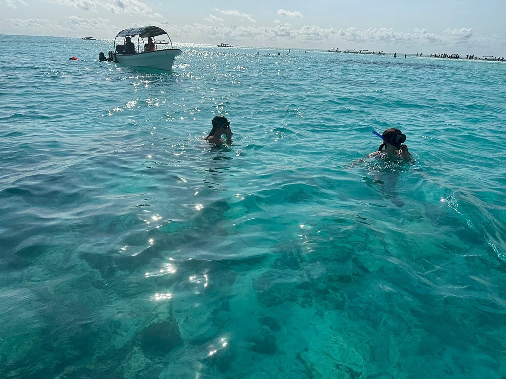 Zanzibar: Mnemba Island Snorkeling and Kendwa Beach Private Tour