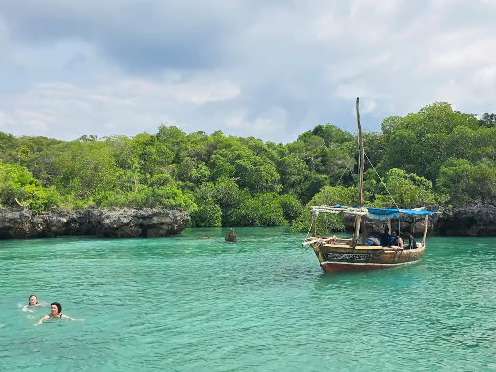 Zanzibar: Tour pela Ilha Mnemba, Ilha da Prisão e Stone Town
