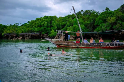 Zanzibar: Tour pela Ilha Mnemba, Ilha da Prisão e Stone Town