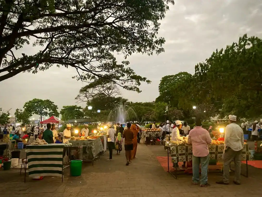 Zanzibar : excursion à Prison Island, Stone Town et marché nocturne de street food
