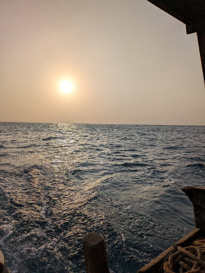 Zanzibar: crociera al tramonto in dhow a Stone Town
