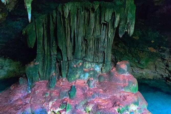Scopri la Grotta di Kuza